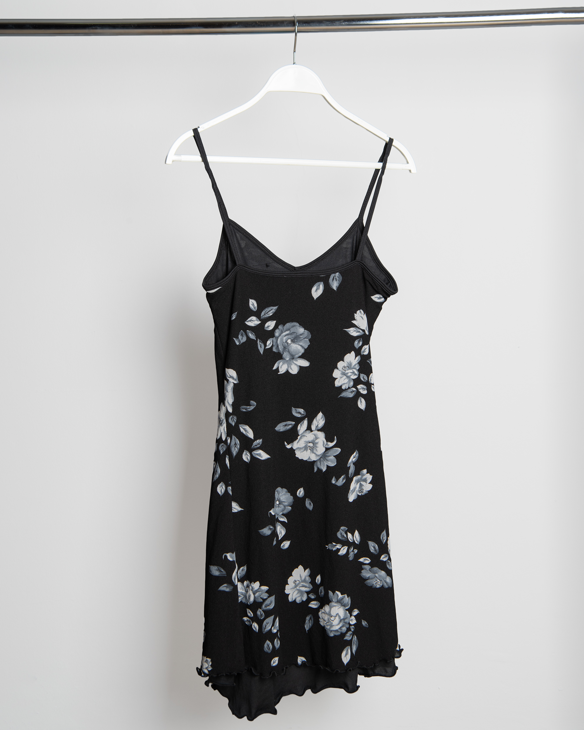 DAPHNE FLORAL MESH MINI DRESS - Image 2