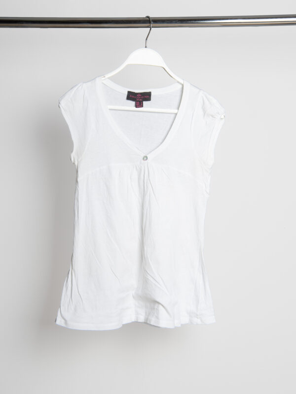 LYDIA V-NECK TOP