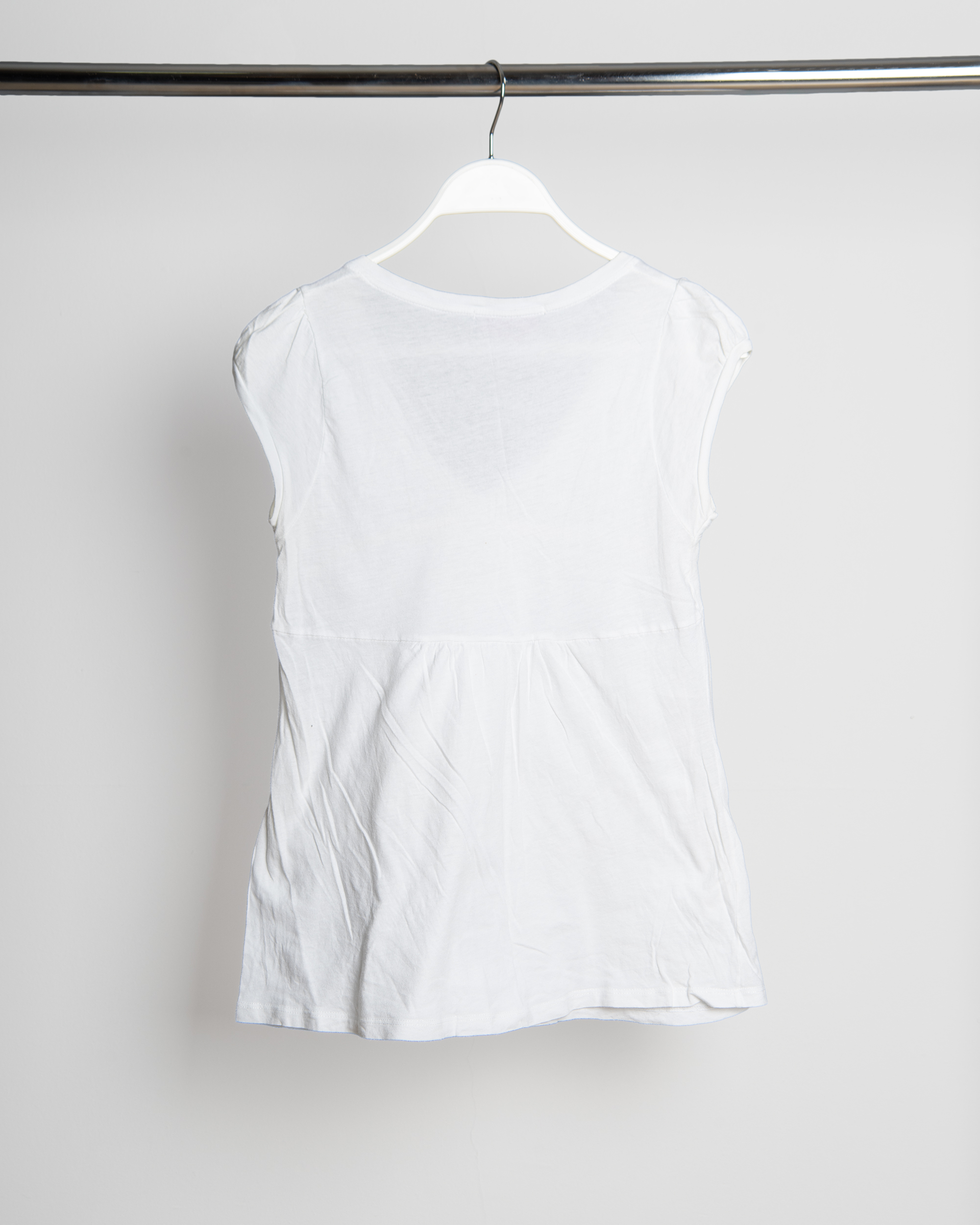 LYDIA V-NECK TOP - Image 2